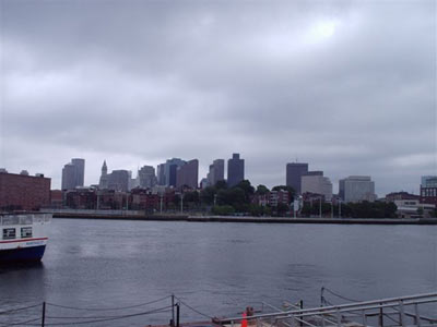 Boston: je vidět, že mrakodrapy opravdu drápou mraky